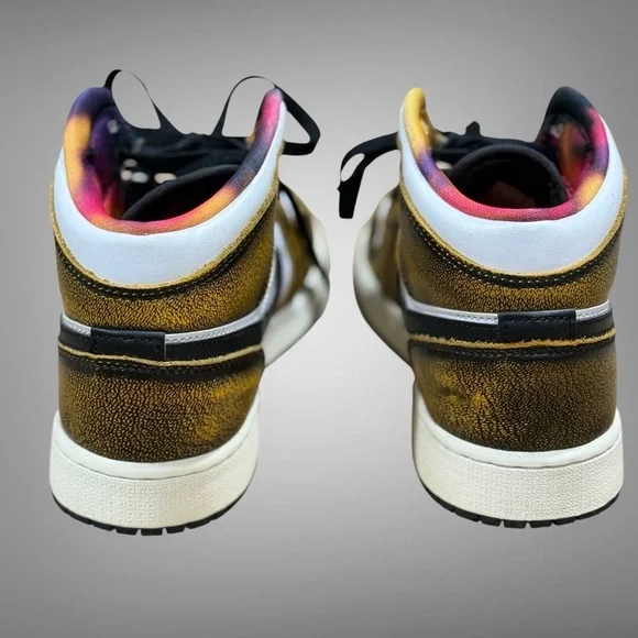 Nike Air Jordan 1 Mid SE "Wear Away" sneakers Size 4.5 Youth Authentic - Picture 10 of 12